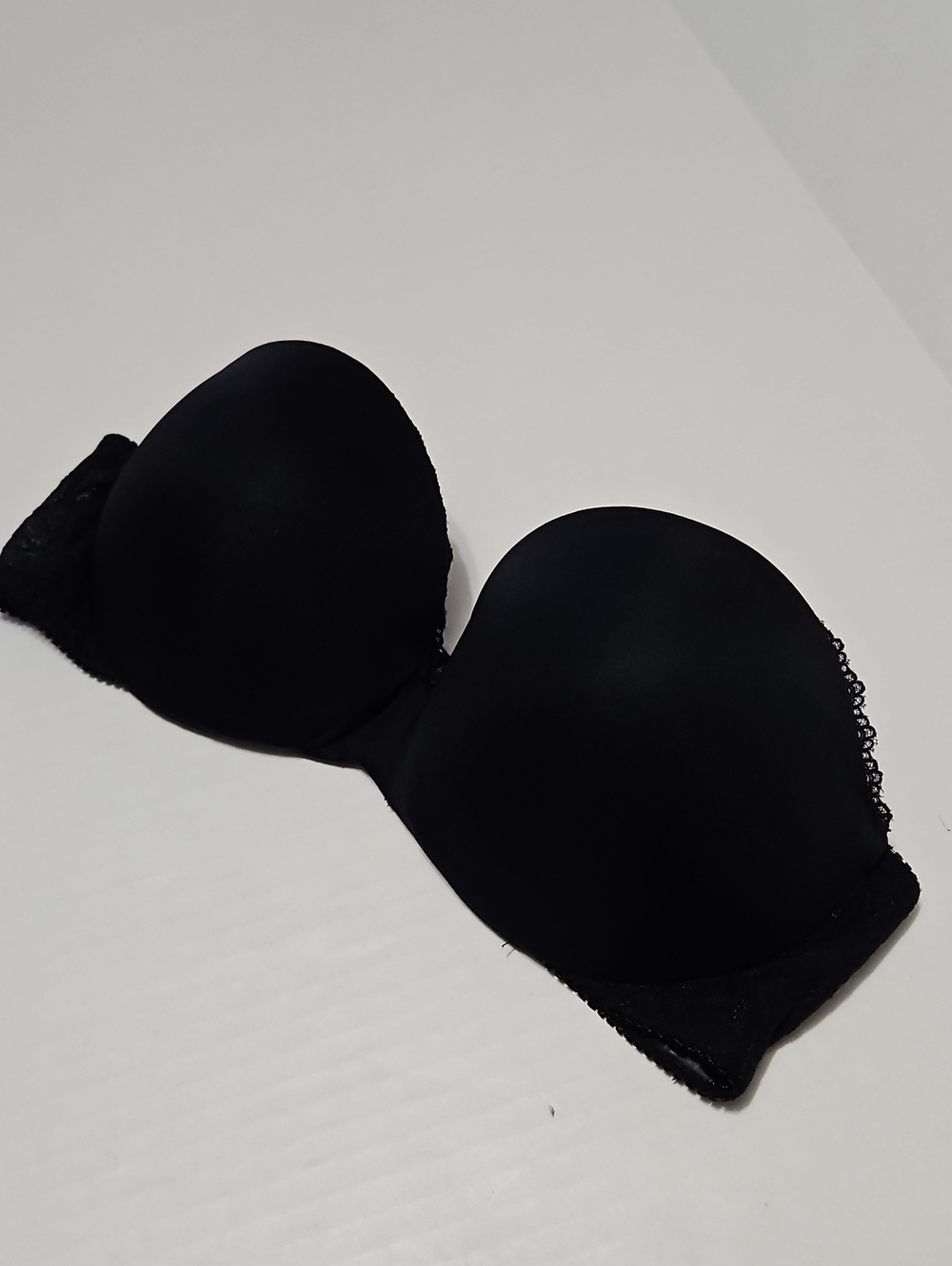 Vanity Fair Black Strapless Push-Up Bandeau Bra Size 34B
